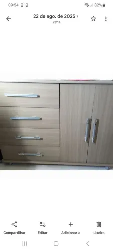 Cômoda c Rodinhas