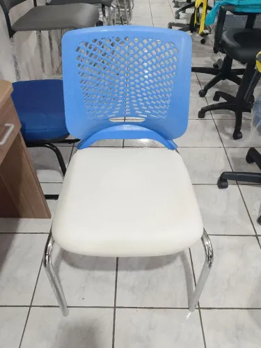 Cadeira fixa cromada 
