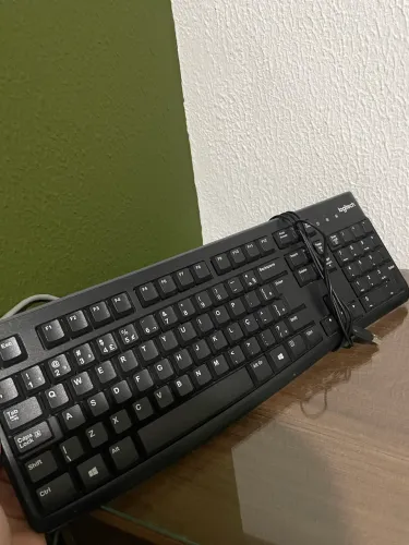 Teclado Logitech K12