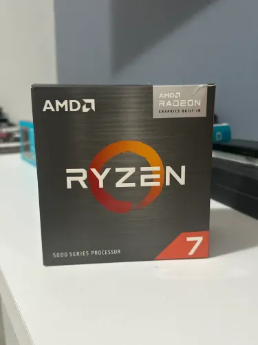 Processador AMD Ryzen 7 5700G de 8 núcleos e 4.6GHz de frequência com gráfica integrada