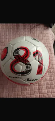 Bola oficial 81 nova