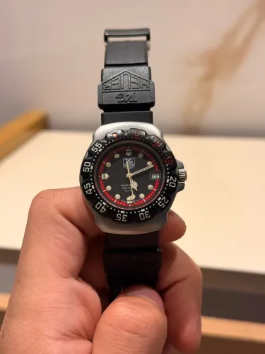 TAG Heuer Formula 1 Professional 200M