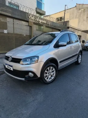 Volkswagen Crossfox 1.6 MI Total Flex 8V 5P 2014