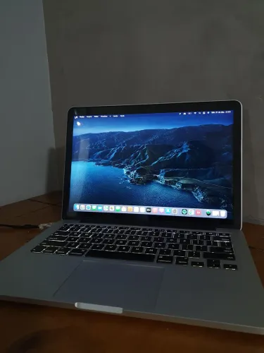 MacBook本体 MacBook Pro (13-inch, Early 2015) MacBook Pro (Retina,13 polegadas, início de 2015) - Especificações