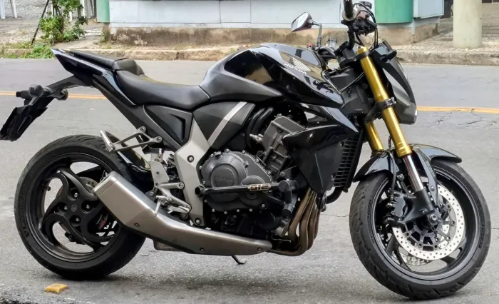 CB 1000r novinha toda original 