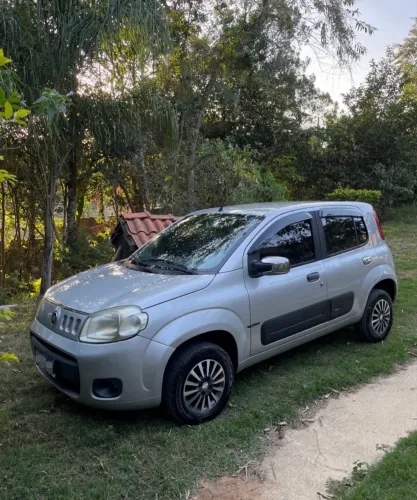 Fiat Uno Vivace Celeb. 1.0 EVO F.flex 8V 5P 2011