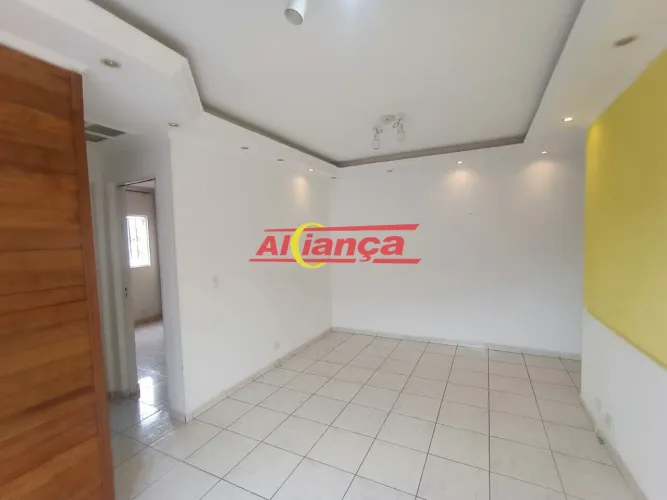 Apartamento com 50m² à locação, 2 quartos, vaga, no Jardim Santa Mena - Guarulhos/SP
