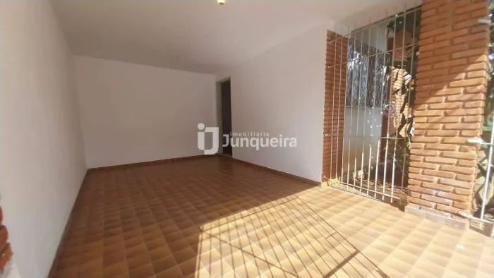 Casa para aluguel, 3 quartos, 1 vaga, Vila Independência - Piracicaba/SP