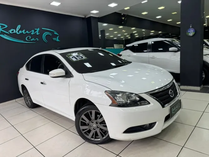 Nissan Sentra SL 2.0/ 2.0 Flex Fuel 16V Aut. 2015