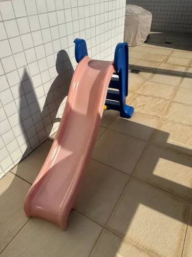 Escorregador Infantil
