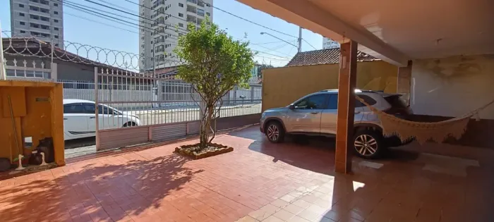 Casa de 03 dormitórios Isolada na Aviação Praia Grande -SP