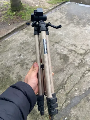 Tripé