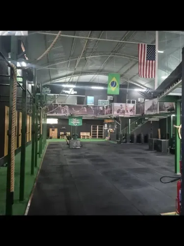 Galpão/Depósito/Armazém para venda tem 360 metros quadrados