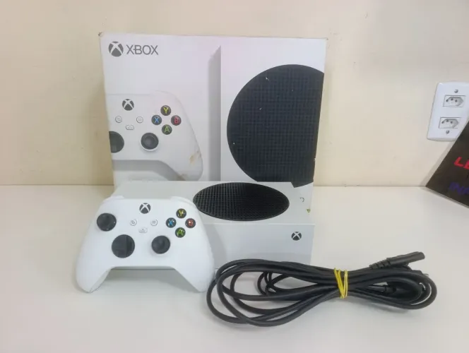 Xbox Séries S - 3 meses de garantia (18x no cartão de crédito)