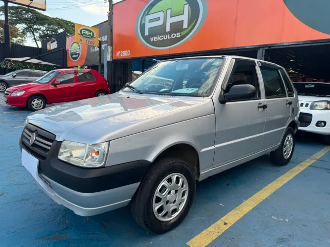Fiat Uno Mille 1.0 Fire/ F.flex/ Economy 4P 2013