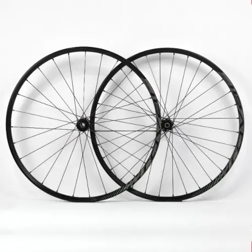 Par Rodas 27.5" Roval Traverse 15x100 e 12x142 - 28mm Cubos Roval/DT Swiss - Zeradas!