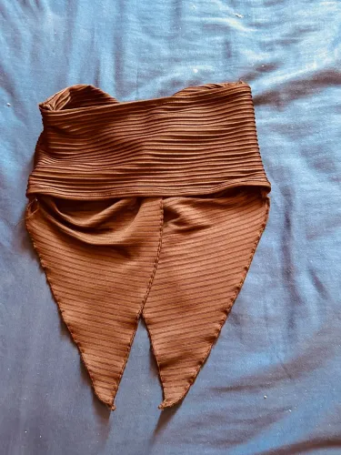 Vendo roupas seminovas, usadas apenas 1 ou 2 vezes.