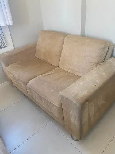 Sofá 2 lugares