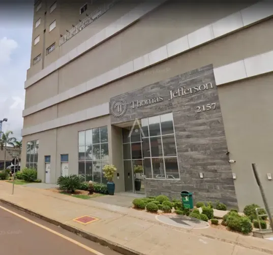Apartamento com 03 quartos sendo 01 suíte, para locação no centro em Cascavel Pr