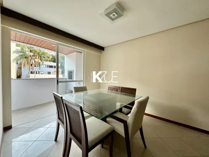 Apartamento 03 dormitórios, para locação, no bairro Coqueiros, em Florianopolis SC