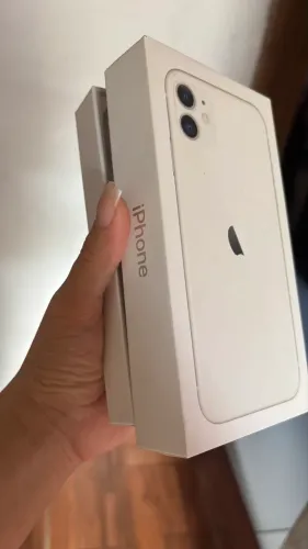 Caixa de IPhone 11