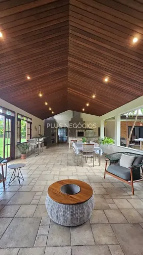 Casa térrea para venda ou locação no condominio Lago Azul Golfe Clube em Araçoiaba da Serr