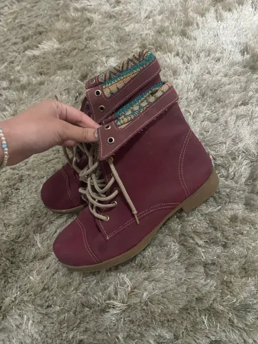 BOTA COTURNO VINHO TAM 35