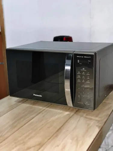 Micro-ondas Panasonic 27L - Impecável, apenas 5 meses de uso!