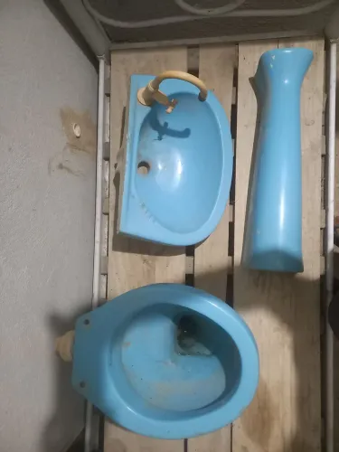 Jogo de vaso e lavatório