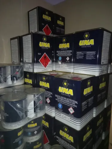 Cola de Contato 