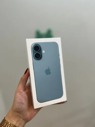 iPhone 16 128GB Verde NOVO LACRADO - retire em loja física na Savassi