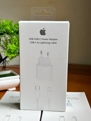 Carregador de iPhone turbo 20W [LACRADO]