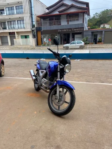 Twister 250cc azul metalica