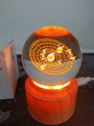 Mini luminária bola de vidro com rotação 360° / OFERTA IMPERDÍVEL 