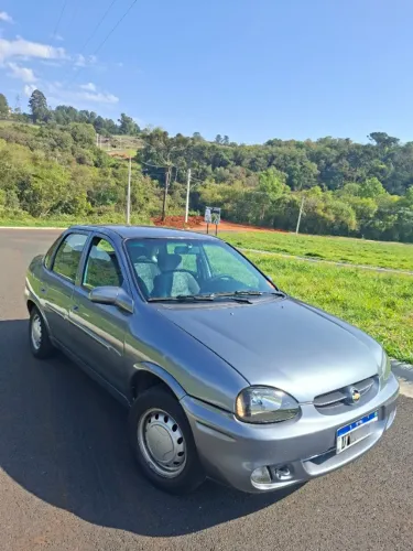 Chevrolet Corsa Sedan Super Milenium 1.0 MPFI 16V 2001