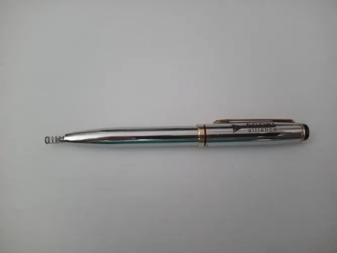 Caneta precisando de reparo