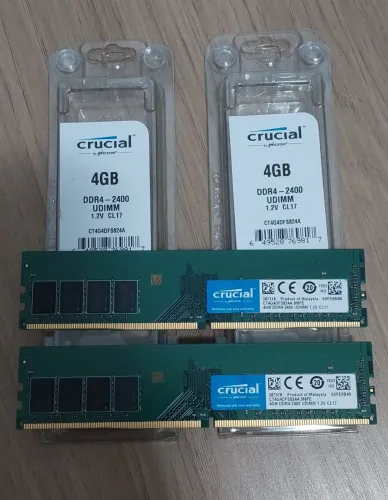 Kit Memória RAM Crucial 8GB (2x4GB) DDR4 2400MHz Desktop