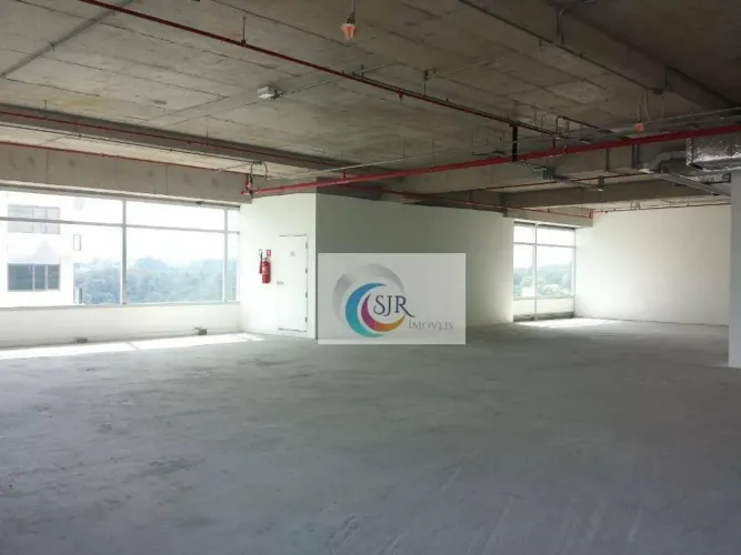 Conjunto Comercial de 1681m² com 48 vagas no Brooklin!