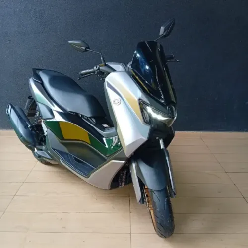YAMAHA NMAX 160 CONNECTED 2025