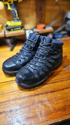 Bota Macboot para montanha e trekking
