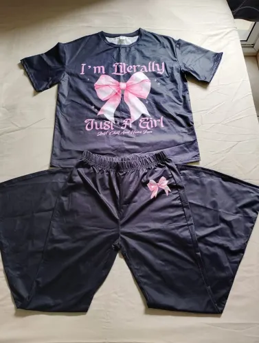 Conjunto juvenil blusa crooped e calça flare 