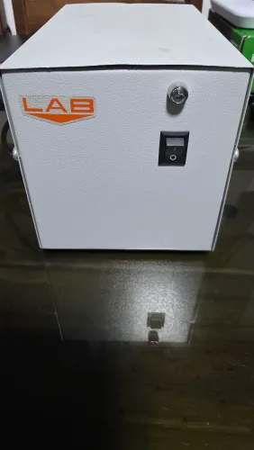 Estabilizador LAB entrada 220 de 1050VA/1KVA novo 