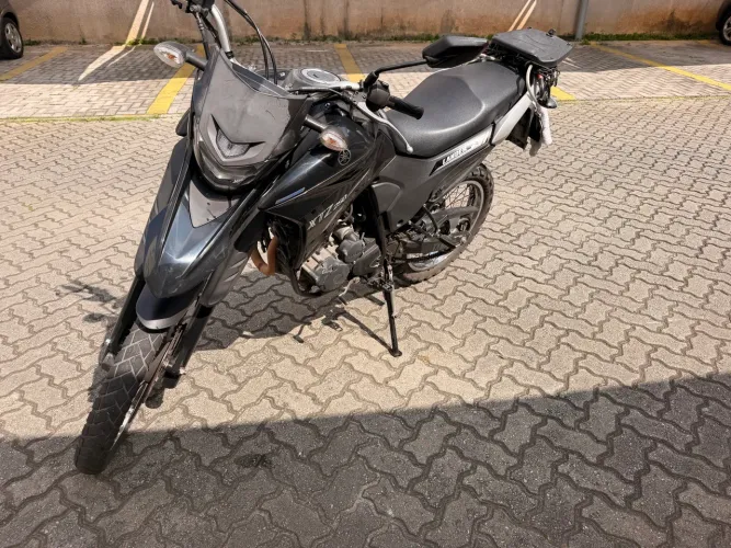 Lander xtz250 único dono