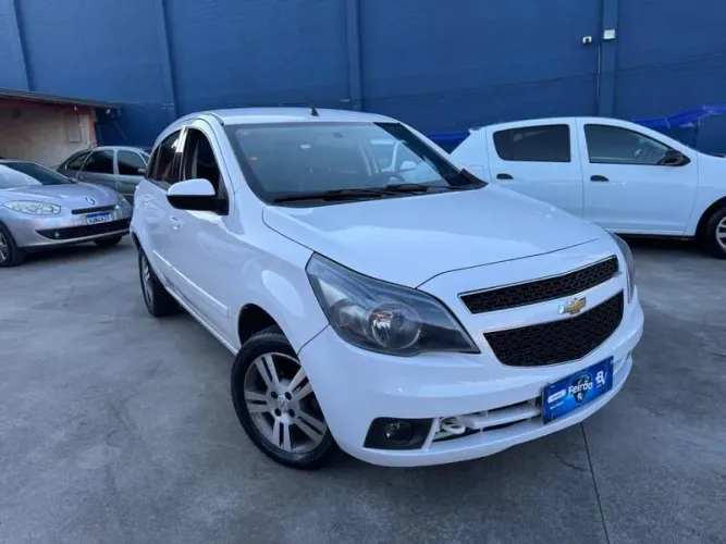Chevrolet Agile LTZ 1.4 MPFI 8V Flexpower 5P 2013