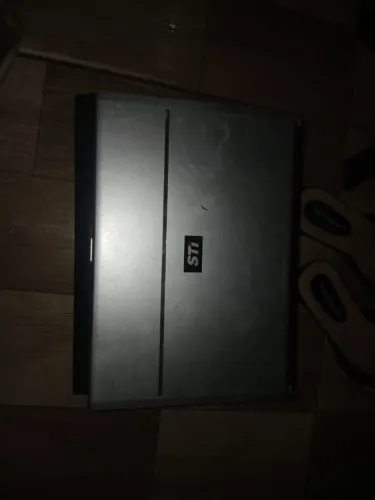 Notebook pra retirada de peças