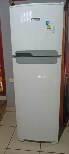 Geladeira Continental TC41 220w