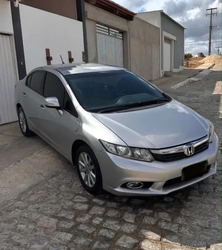 Honda Civic Sedan LXR 2.0 Flexone 16V Aut. 4P 2015