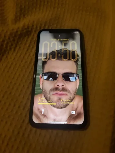 Apple iPhone 11 (64 Gb) - Preto - Tela Ja Foi Trocada