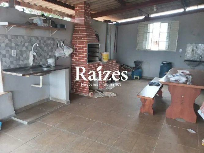Chácara residencial em Uberlândia (Área Rural) | 2 quartos (1 suíte) | Varanda gourmet