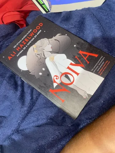 Vende se livro ?Noiva? de Ali Azevedo